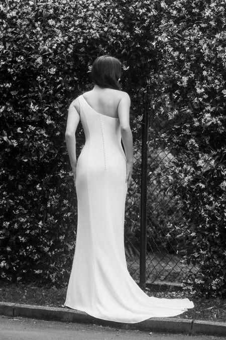 simple-one-shoulder-wedding-dress