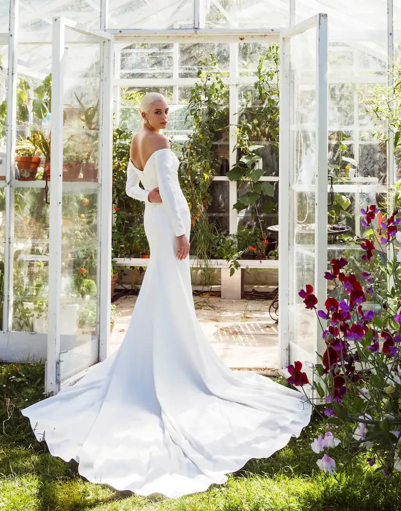 Long sleeve wedding dress designed and fitted by Anna Schimmel Bridal in Auckland, New Zealand.