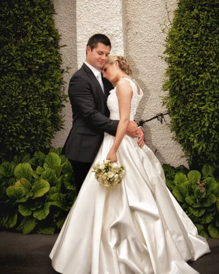 Arayna 💕
#silkweddingdress #realbride #nzwedding
#annaschimmel