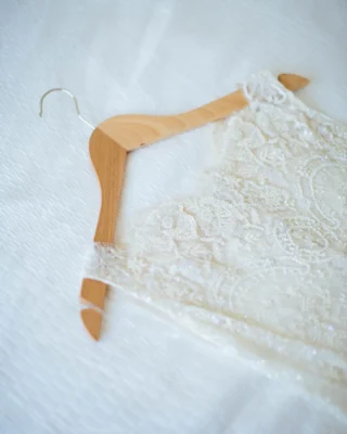 ✨Alex’s dress ✨
#realbride #nzweddingdress #annaschimmel