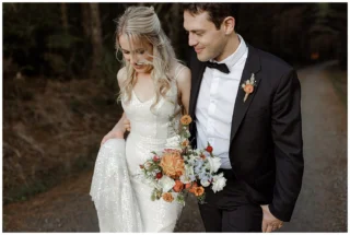 Chloe

#realbride #nzbride #nzbridal #annaschimmel 
Image @zanda_photography 
Venue @kumeuvalleyestate
