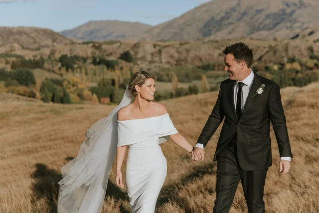Lucy

@wanakaweddingphotographers 

#realbride
#realwedding
#nzwedding
#nzbridal